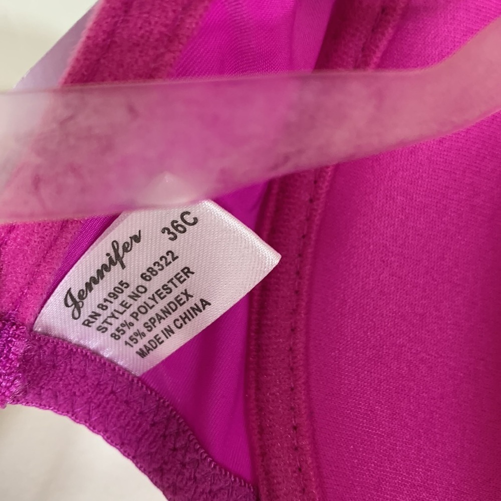 NWT. Jennifer Intimatea 36C Sheer Plastic Strap Bra. - Picture 7 of 8